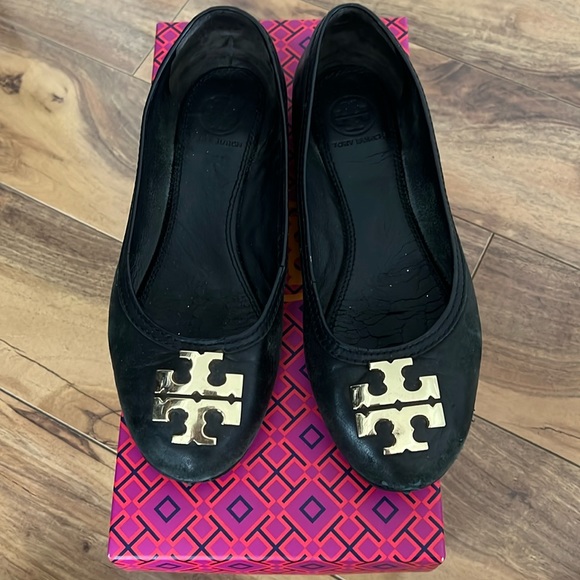 Tory Burch Shoes - Tory Burch Laura Ballet flats black and gold size 6